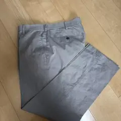 ユニクロ感動パンツ　ウエスト82cm