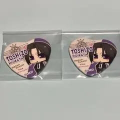 2個セット 薄桜鬼 土方歳三 SSL Gift ハート型缶バッジコレクション