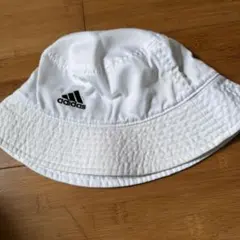 adidas バケットハット ホワイトのサムネイル