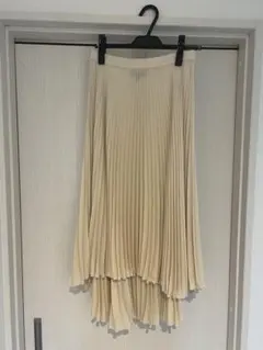 Theory DOROTHEA.M プリーツスカート S アイボリーのサムネイル