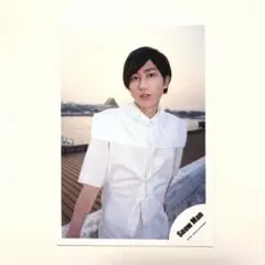 Item thumbnail for item d2d2e95d-a1dc-48a5-b0e5-57041c1bcc1b