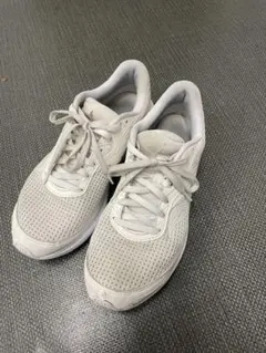 Saucony ローカットスニーカー