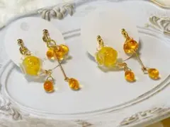 ミモザティーポットピアス【レジン】 ハンドメイド ドライフラワー