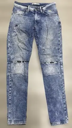 Item thumbnail for item 432e5f40-ccf4-4126-8269-f3761915a51d