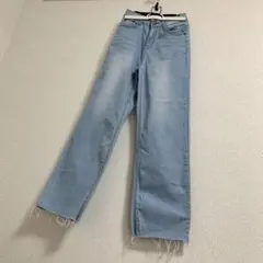 Praia ストレッチ　デニムパンツ ライトブルー ストレート 24