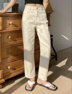 DAZYストレートパンツ
