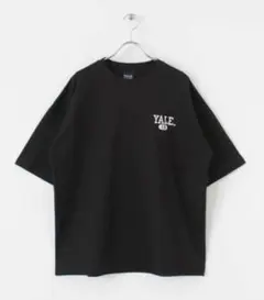 アーバンリサーチ　YALEロゴTシャツ　ブラックフリーサイズのサムネイル