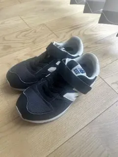 【ニューバランス】420M キッズ 21センチ スニーカー 屋内使用のみ 美品