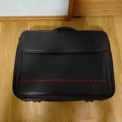TARGUS ビジネスバッグ 黒 本革 A4サイズスッポリ入ります。 - メルカリ