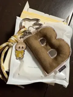 ラブブ イニシャル b