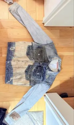 デニムジャケットのサムネイル