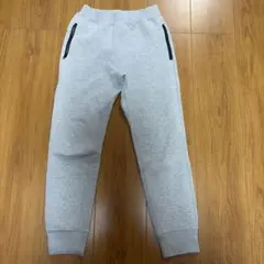 ユニクロ　キッズ　ドライスウェットパンツ　140