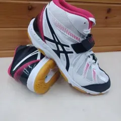 ASICS バレーボールシューズ ミドルカット24.5cmのサムネイル