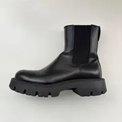 ZARA ブラック サイドゴアブーツ