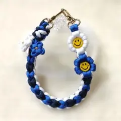 ともも様 パラコード ストラップ　ハート編み　にこちゃん花　四つ葉フリンジ
