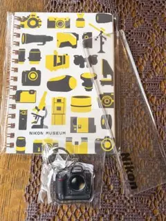 ニコンミュージアムお土産3点セット（Nikon D3 アクリルキーホルダーなど）
