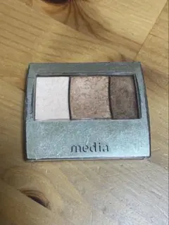 Item thumbnail for item 5608793c-bad3-4278-b0fb-b55059830f5b