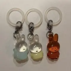 ミッフィー めじるしアクセサリー ガチャ カプセルトイ メラニー