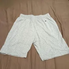 Champion グレー ショートパンツ　Mサイズ　使用済み品