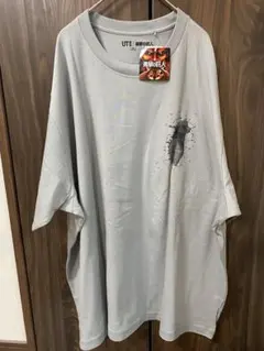 ユニクロ　進撃の巨人　壁の巨人　tシャツ 新品未使用　4XLオンライン限定サイズ