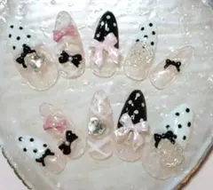 現品♡スナ系量産ネイルちゅるんブラックリボン フレンチガーリーワンホン地雷