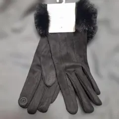 3COINSファー付きブラック手袋