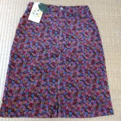 ボブソン　小花柄コーデュロイタイトスカート