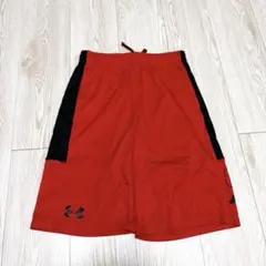 Under Armour ハーフパンツ レッド YLG(150cm)