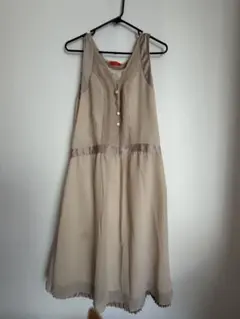 Orange ノースリーブ ひざ丈ワンピース ベージュ