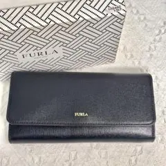 新品同様　FURLA 長財布ブラック　大容量　箱　保存袋付き