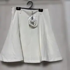 CECIL McBEE ホワイト フレアスカート新品Mサイズ