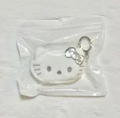 【新品】韓国限定 シルバー ハローキティ ミニポーチ