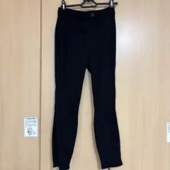 ユニクロ　ウルトラストレッチハイライズクロップドレギンスパンツ