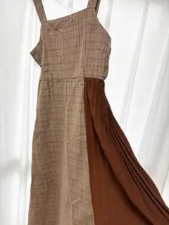 【送料込み】ロングワンピース ブラウン 春 秋