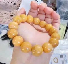 天然琥珀蜜蝋ブレスレット - メルカリ