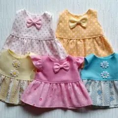 メルちゃんの服　5枚セットのサムネイル