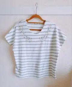 Loytaa 半袖トップスのサムネイル