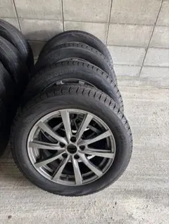 YOKOHAMA iceGUARD iG70 215/55R17 4本 トヨタのサムネイル