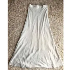 LOWRYS FARM サテンロングスカート ベージュ F 上品　ゴム入り