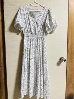 Honeys 花柄 半袖ワンピース