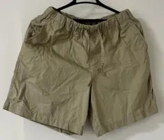 無印良品　ベージュ　Mサイズ ショートパンツのサムネイル