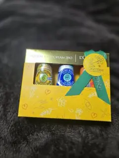 L'OCCITANE ホリデーハンドクリームトリオ