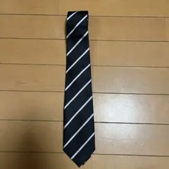 ストライプネクタイ