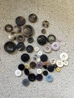 多色のボタンセット