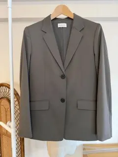 Item thumbnail for item c1762d24-7454-4e96-b25b-670bdc2a8ff1