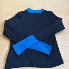 ネイビーと青のリブ編み長袖カットソー