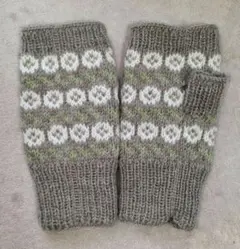 Item thumbnail for item 11f3ff58-6973-4445-806c-a07c7cb84f59