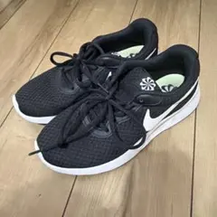 NIKE ランニングシューズ　ブラック　23.5cm ナイキ