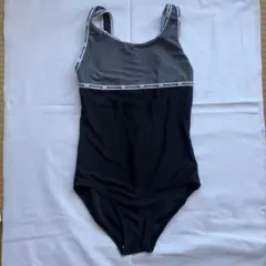 ワンピース水着 グレーとブラック バイカラー