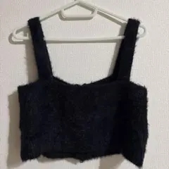 黒 ファー風 クロップドニットベスト